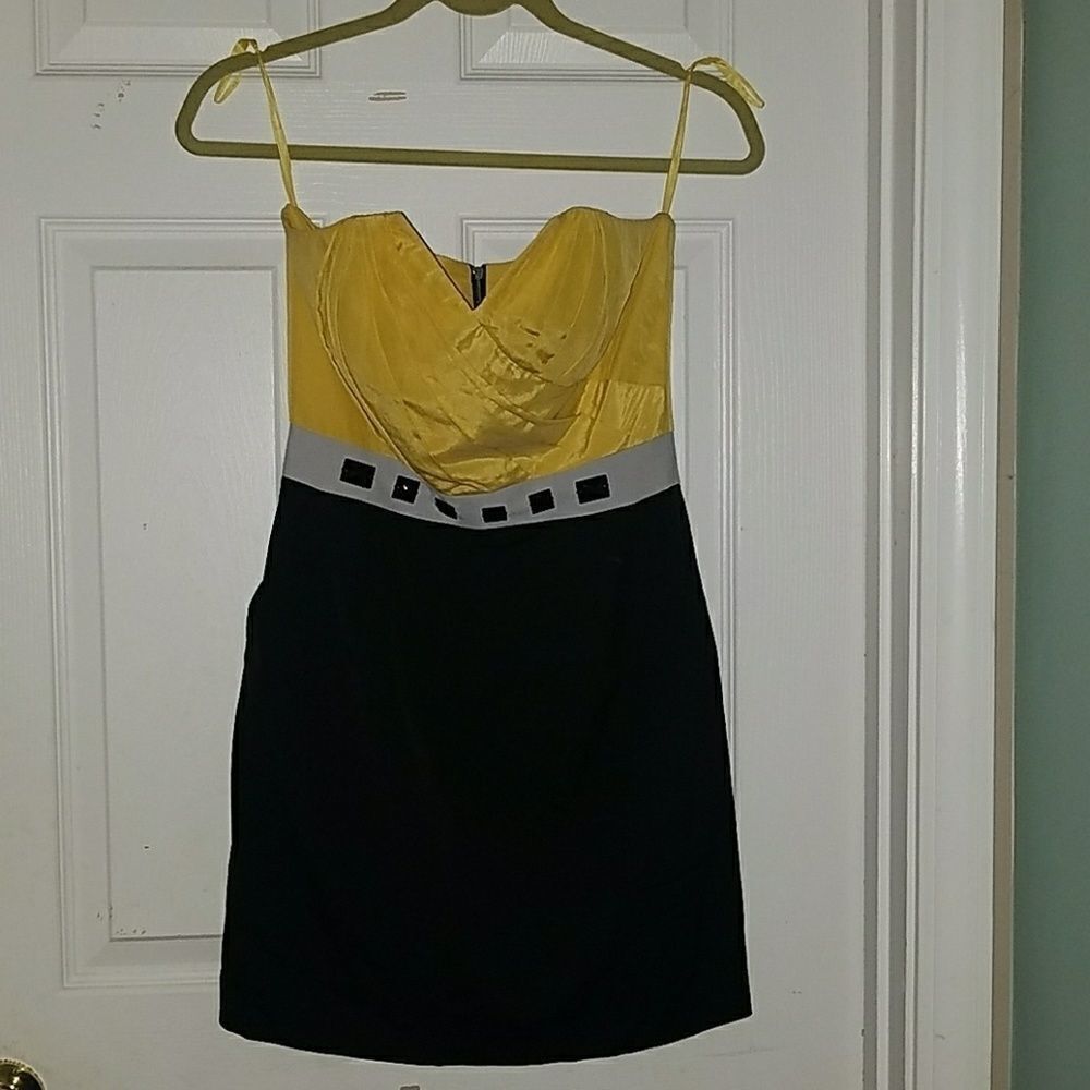 Laila Azhar yellow black strapless Dress Sz 2 NWOT